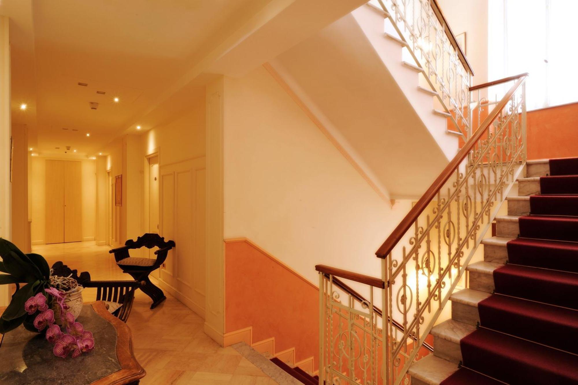 Hotel Villa Igea Алассіо Екстер'єр фото