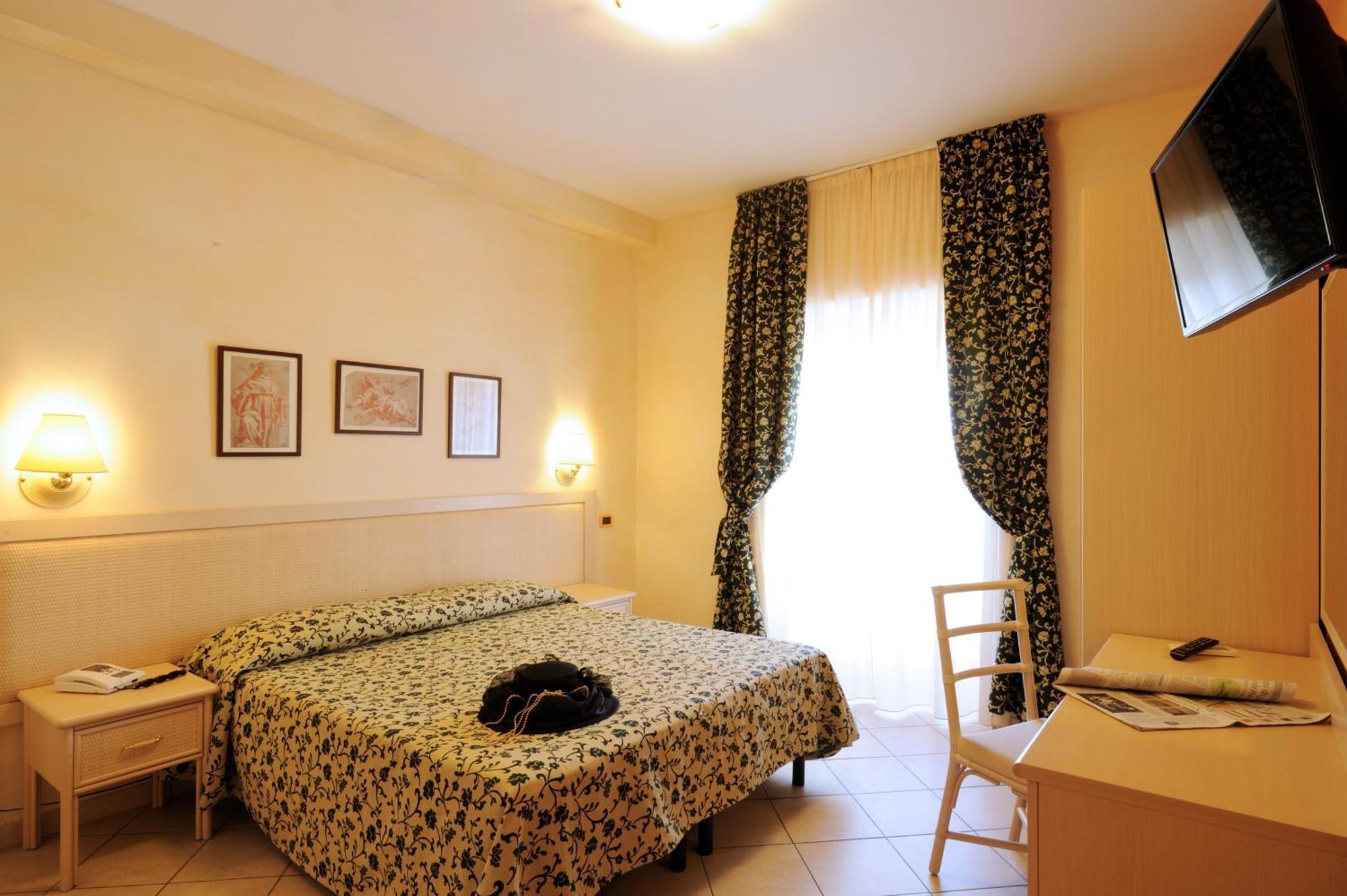 Hotel Villa Igea Алассіо Номер фото