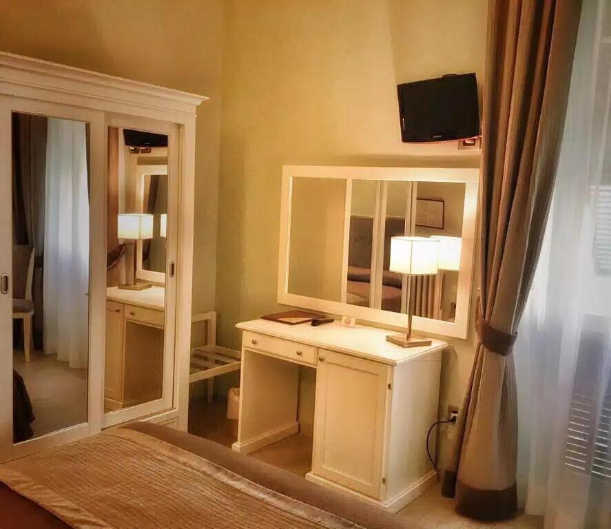 Hotel Villa Igea Алассіо Екстер'єр фото